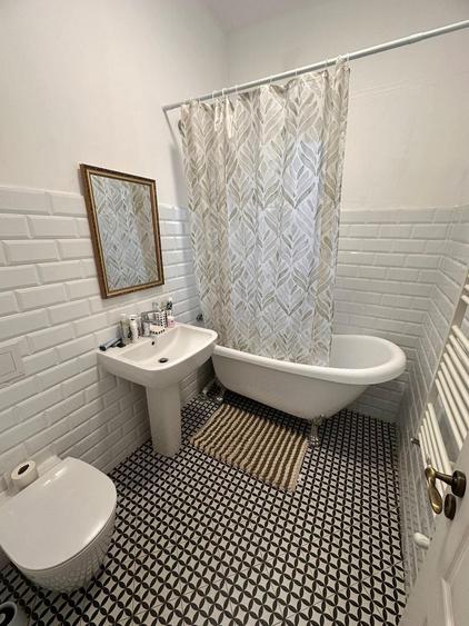 Apartament 3 camere zona Peninsulara - renovat total