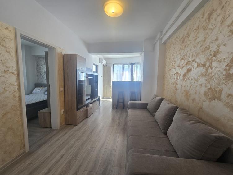Apartament 3 camere in Centru-Palas, mobilat,etaj 5/7,loc de parcare, cod:162821