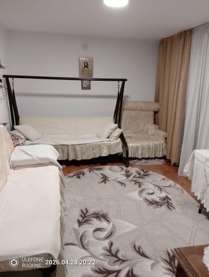 Apartament 4 camere, 94 mp, zona Valea Rosie