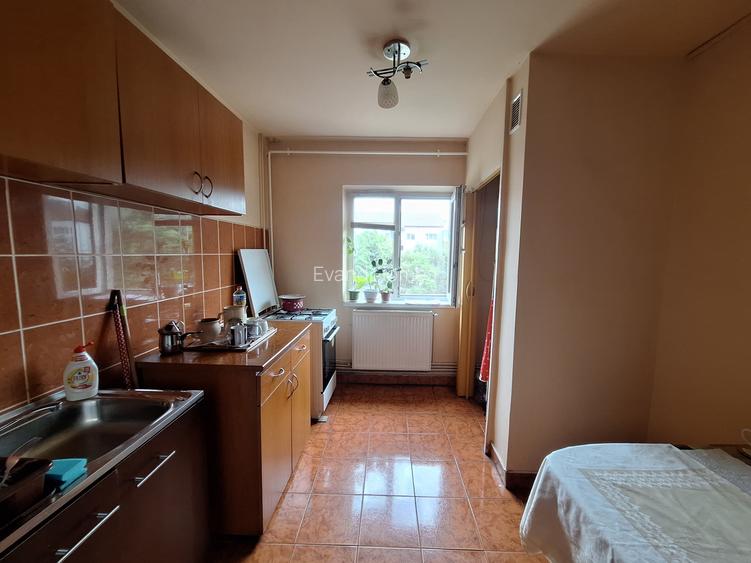 Apartament 3 camere | super oferta |decomandat etaj 3 | Aradului - 3