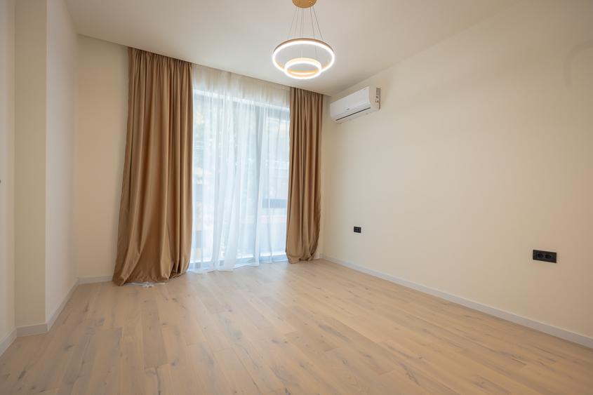 Modern Villa Pipera - Erou Iancu Nicolae