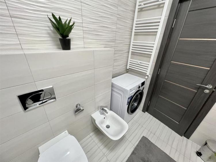 Inchiriere apartament 2 camere de LUX in Plopilor- zona Platinia Mall, Cluj Napo