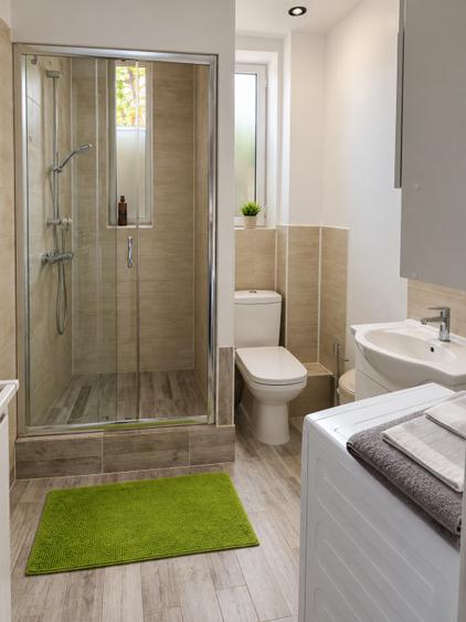 Apartament 2 camere în casă – Unirii | 65 mp | Curte + parcare | Comision 0