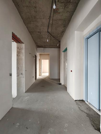 Penthouse de lux 246 mp | 4 cam | Loc parcare subteran | Crangasi