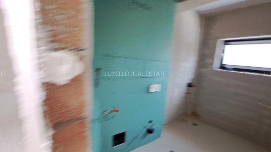 VILA SUPERBA CU 5 CAMERE AMPLASATA IDEAL - 35