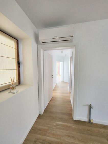 De vanzare apart. 3 camere Faleza , vedere Dunare, 78 mp, renovat premium