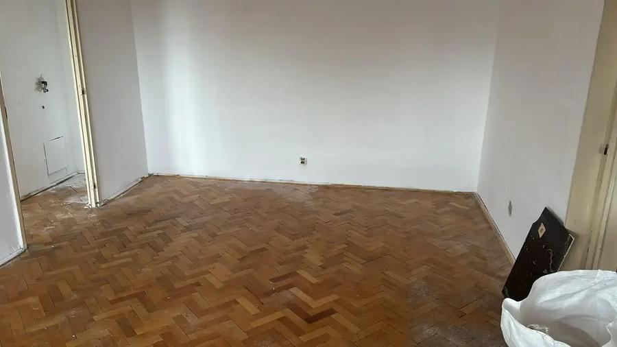 ISPIRESCU MARGEANULUI BIRNOVA, CENTRALA PROPRIE, BLOC 1984