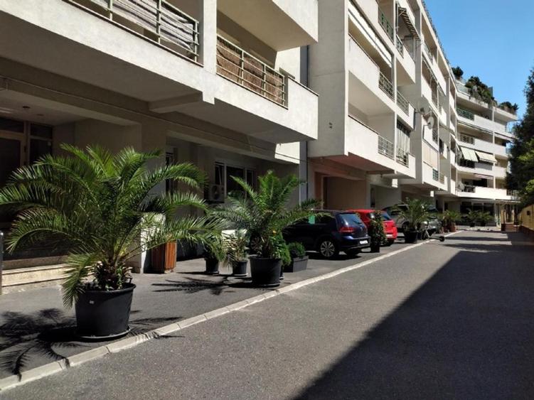 SOSEAUA NORDULUI, 2 camere deosebit, etaj 1, 70 mp, garaj, paza, terasa