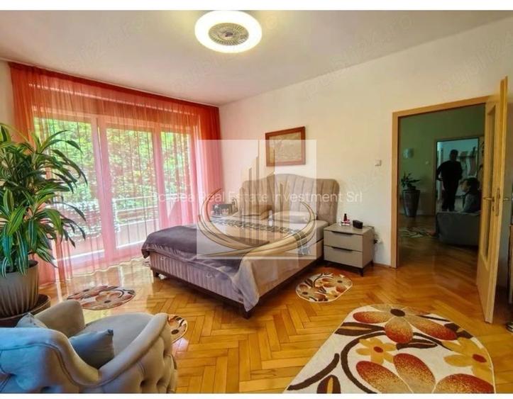 Vand apartament zona Prefectura-Medicina