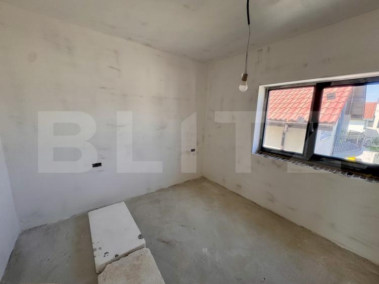 Casă P+1 în construcție, 120 mp, 200 mp teren, zona Selgros