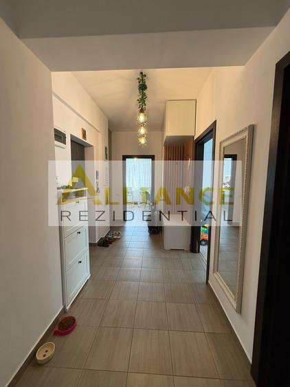 APARTAMENT 2 CAMERE DE VÂNZARE - STRADA BIRUINȚEI
