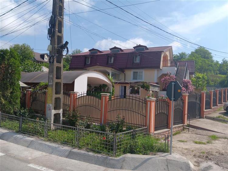 Carlig  Vila D+P+M SC=354mp TEREN 761mp la 6km de Podu De Fier