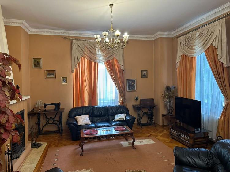 Vila Impresionanta | 9 Camere | 679mp Teren | Garaj Dublu *Cotroceni*