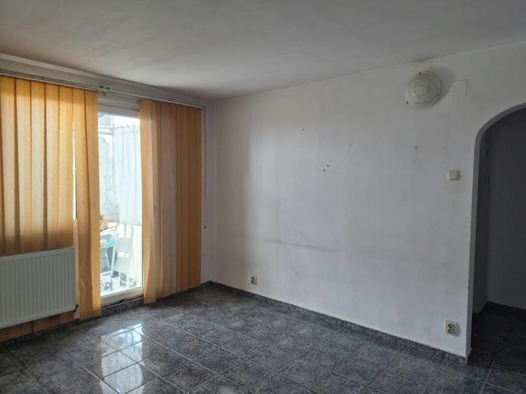 Apartament Fortuna 3 camere– centrală proprie – proprietar