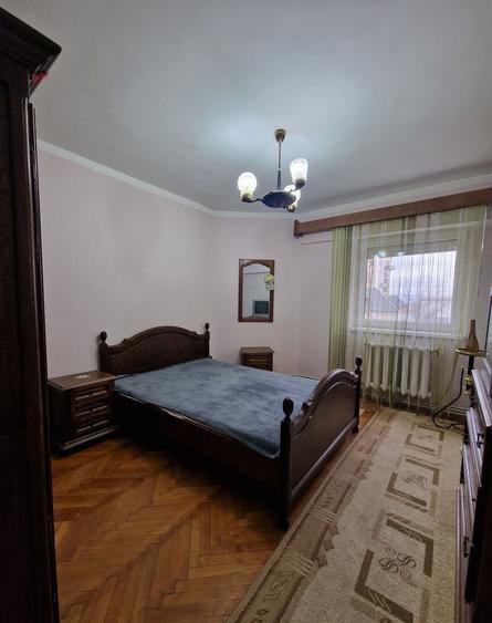 Apartament 3 camere, 73 mp utili, etaj intermediar, Centru, Alba Iulia