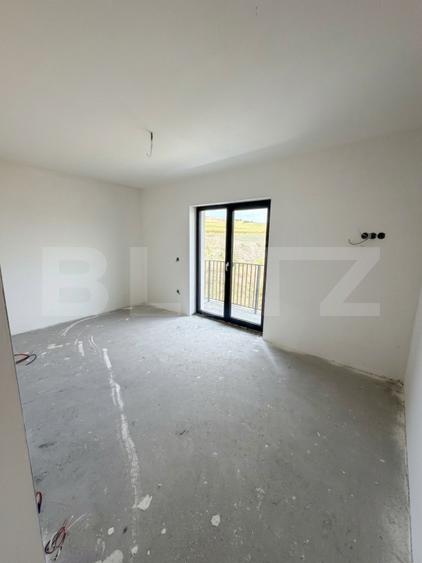 Casa Chinteni, individuala, cu demisol 500 mp teren