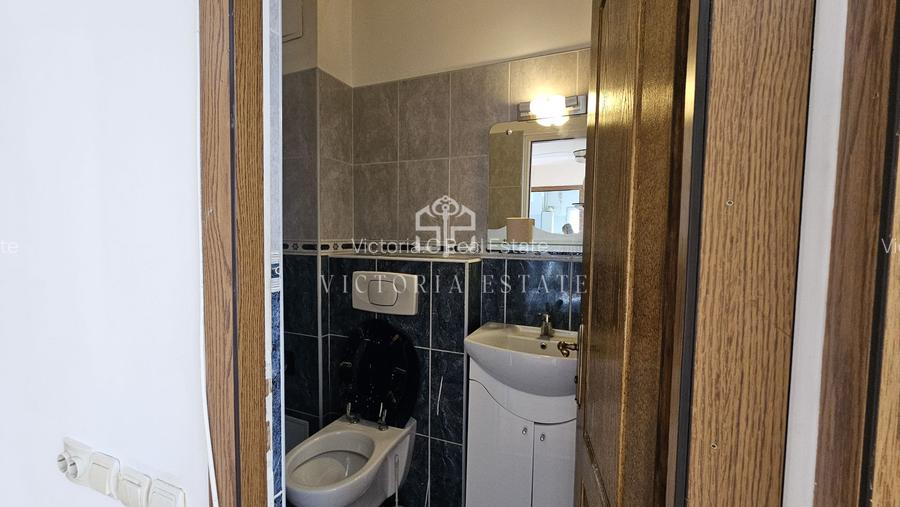 Apartament de vanzare, 3 camere decomandat.Republicii - 14