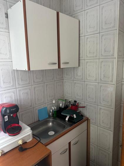 Dristor-Garsonieră cu balcon, aer condiționat, mobilat, utilat, lift, metrou