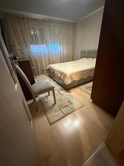 Apartament 4 Camere, Casa de Cultura, mobilat si utilat, proprietate personala - 8