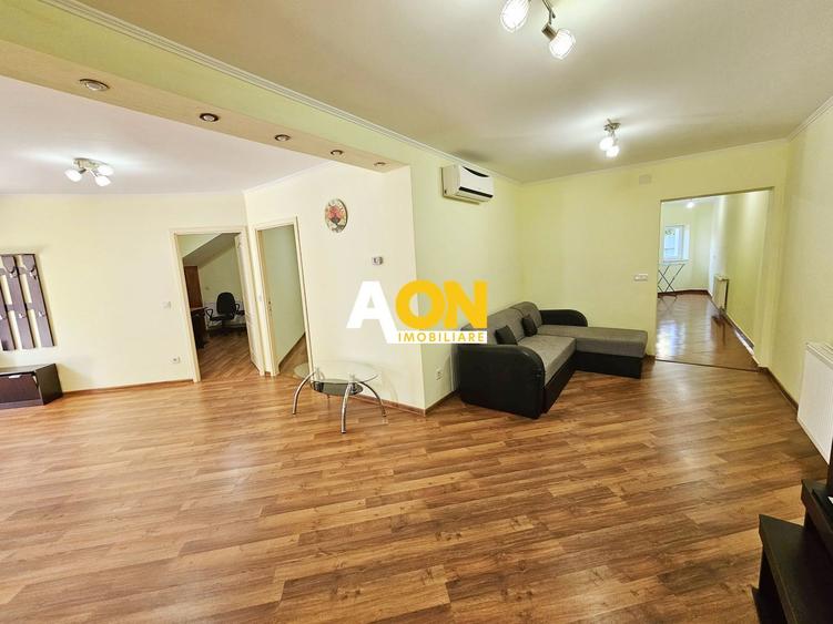 1/2 Duplex, format din 3 apartamente, 294 mp utili, ultracentral