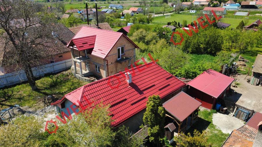 Proprietate de vânzare formată din două case, în Moacșa!