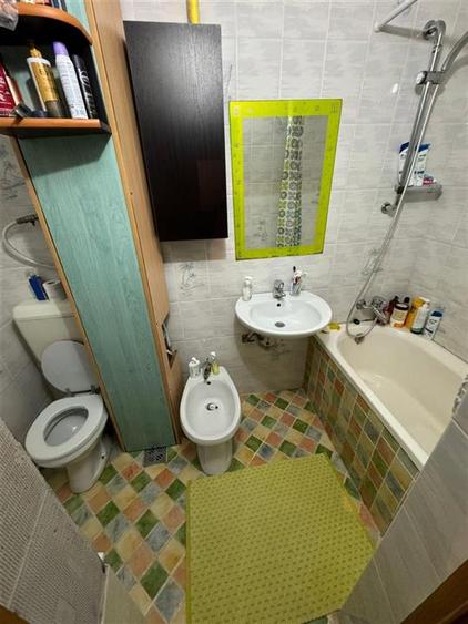 Apartament 3 camere de vanzare in Sud, etaj 3, CT, izolat