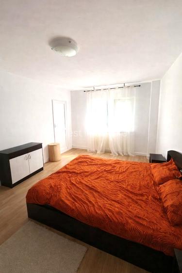 Apartament cu 1 cameră decomandat - etaj 1 - Nicolina 1 - 2