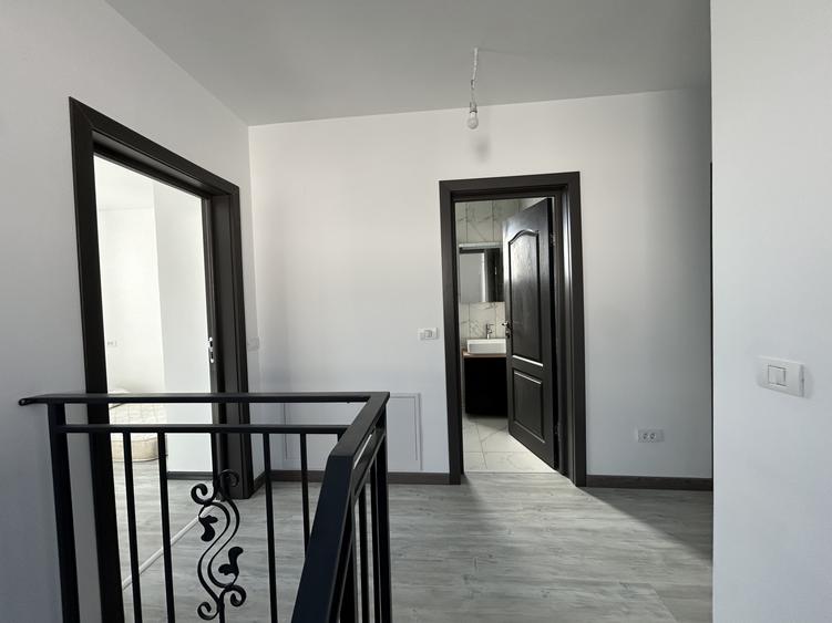 Casă 4 camere, magazie si beci, mutare imediată – Valea Lupului