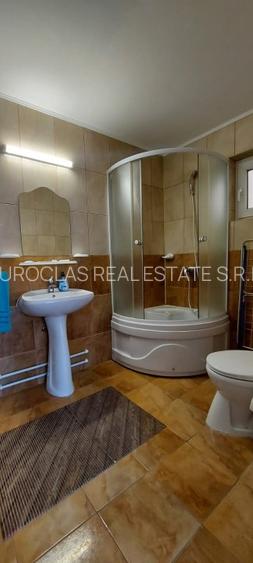 Exclusiv!Pensiune P+1+M pe partea marii  Eforie Nord-269.000 euro(Cod E8+E10) - 24