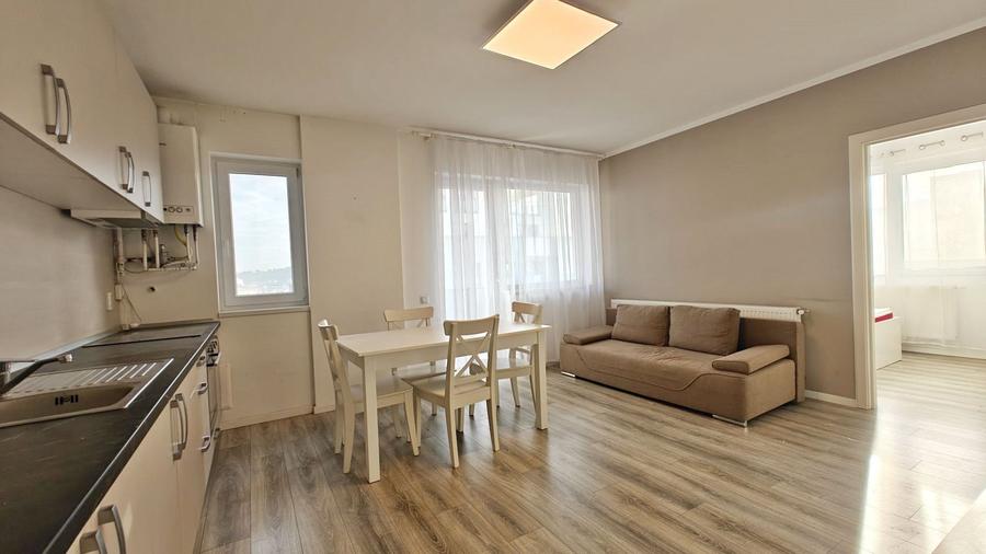 Apartament 3 camere, luminos, finisat modern, parcare, zona Metro