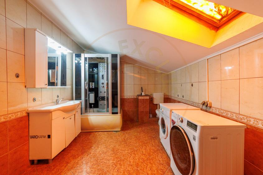 De inchiriat CASA spatioasa si curte proprie Gavana -Alunului