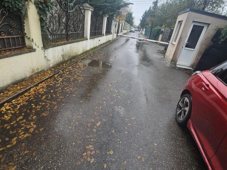 BANEASA Vav de Liceu Francez 1106mp cu Autorizatie Constr pentru S+P+2E+3R