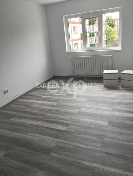 Apartament 3 camere decomandate de închiriat – Zona Lipovei, locație excelentă - 4
