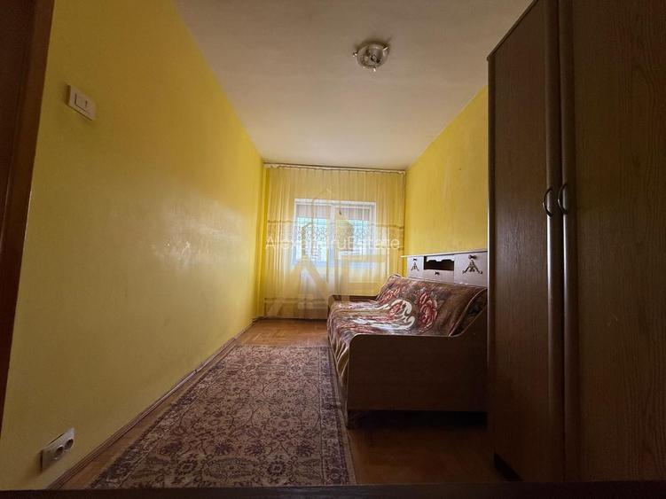 ULTRACENTRAL -Apartament de vanzare 3 camere decomandat - 16