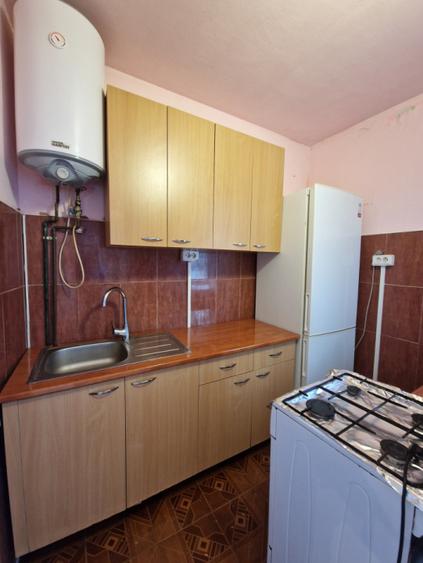 Garsonieră 30 mp – Etaj 2 – Luminisului