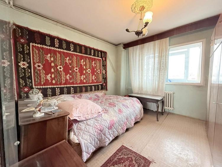 3 camere | Teiul Doamnei | Bloc din 83 | Reabilitat