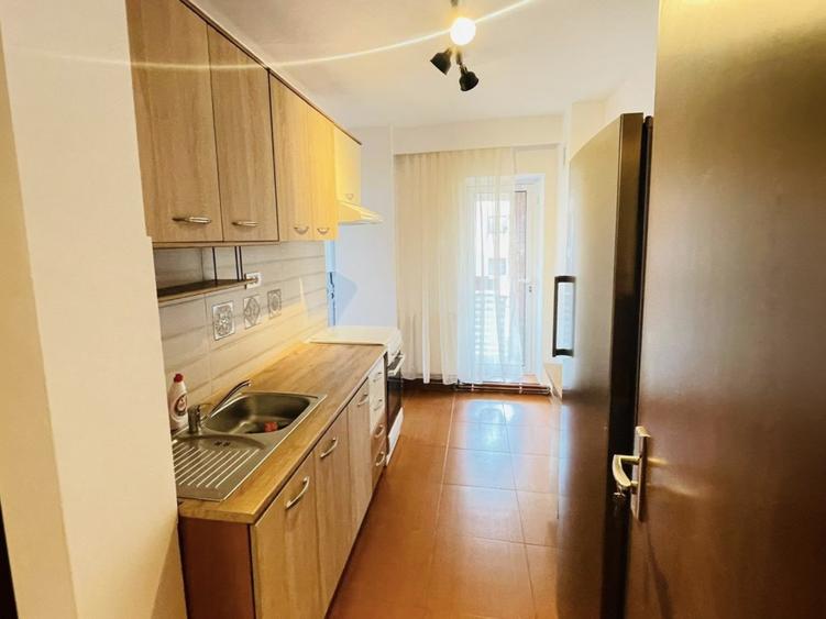 APARTAMENT DE INCHIRIAT 3 CAMERE | 2 BAI | 70 MP | ULTRACENTRAL