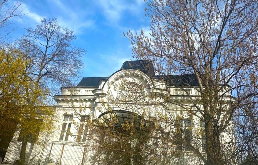 Imobil cu arhitectura unica, teren 700 mp cartierul Evreiesc
