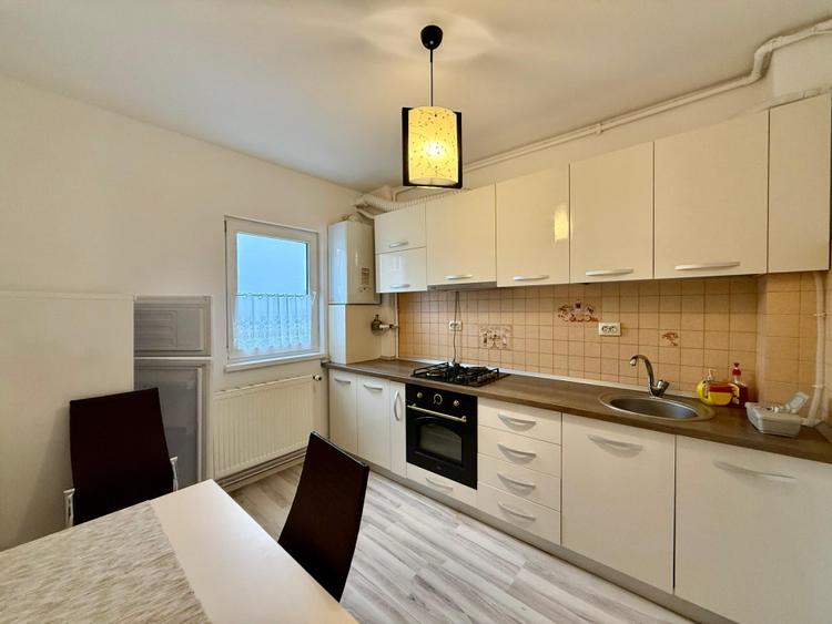 Apartament renovat 2 camere - Bvd. Mihai Viteazul