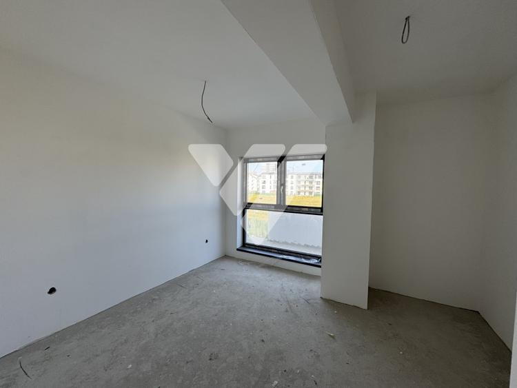 Apartament nou LA CHEIE 3 camere etaj 3 boxa si parcare Doamna Stanca