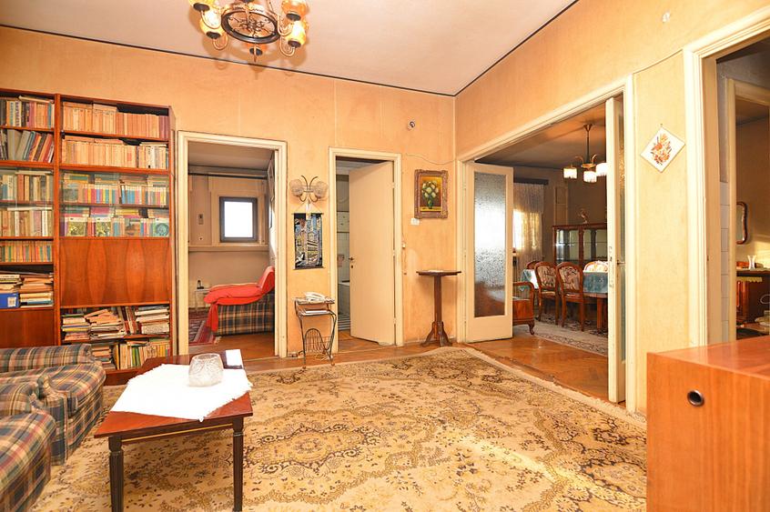 VANZARE APARTAMENT 4 CAMERE CALEA CALARASILOR – SFANTUL STEFAN