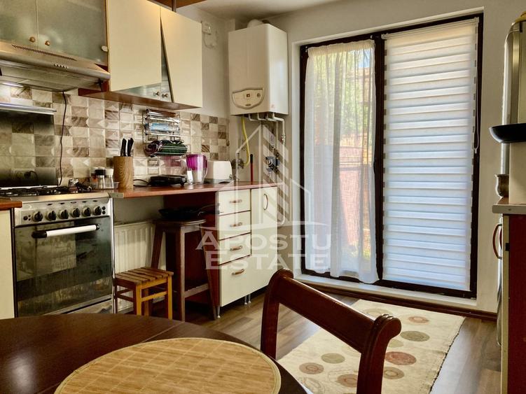 Casa noua cu 6 camere de vanzare, zona Dorobantilor Timisoara