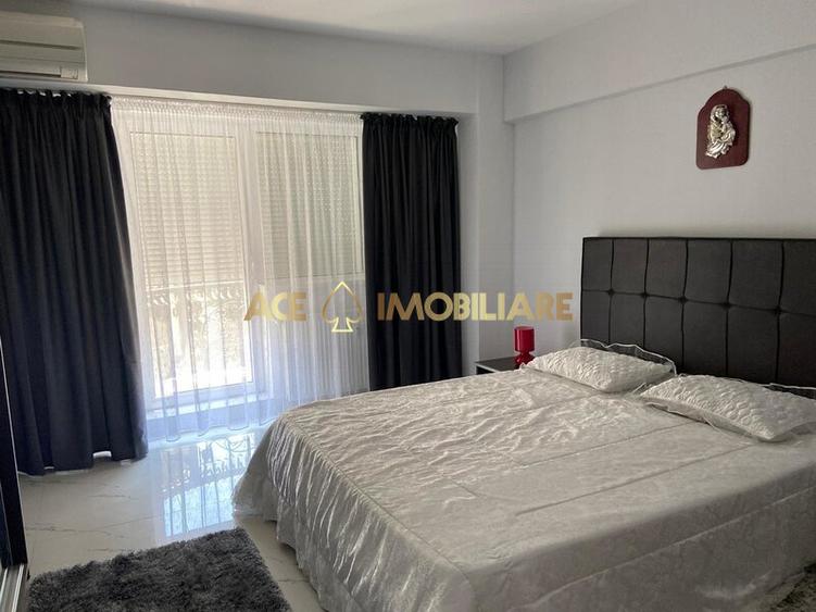 3 Camere de inchiriat | Unirii | Metrou | Mobilat