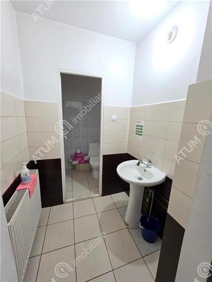Spatiu comercial 75 mp in zona Vasile Aaron din Sibiu