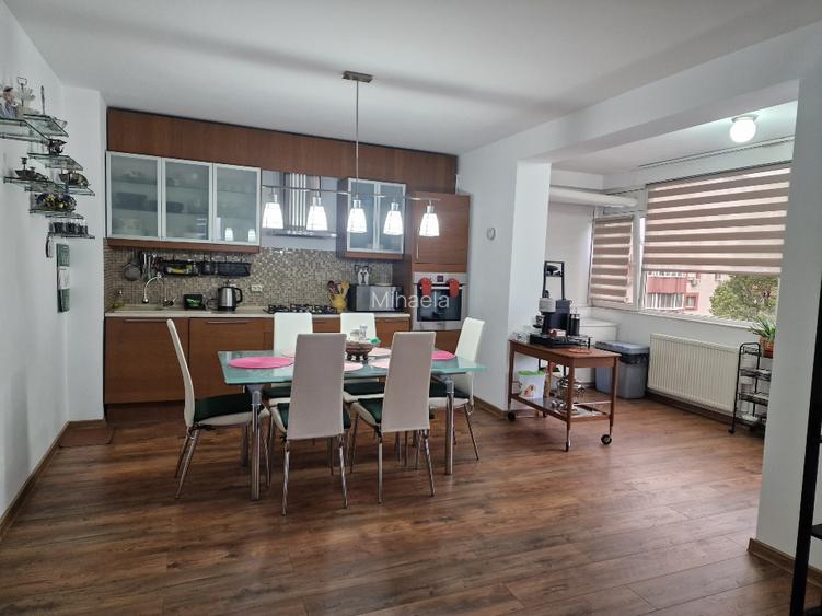 Închiriere apartament lux 118mp