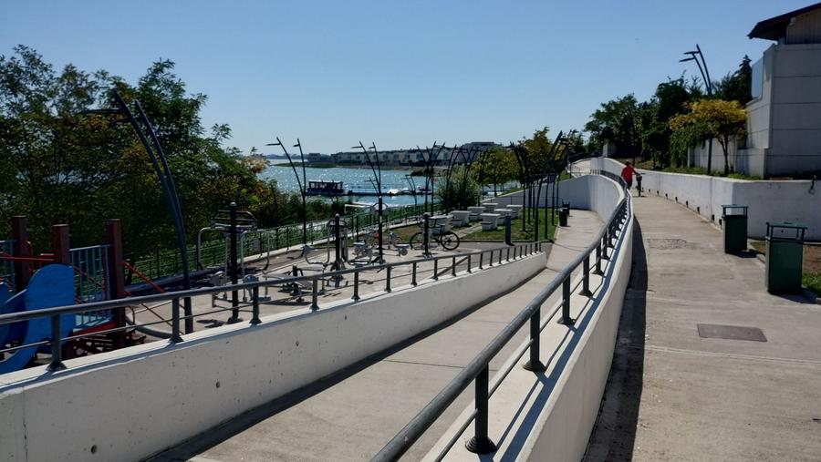 Teren pentru casă verde langa promenada din Ovidiu