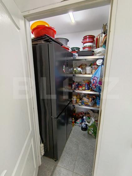 Casa cu 3 camere, suprafata de 140 mp