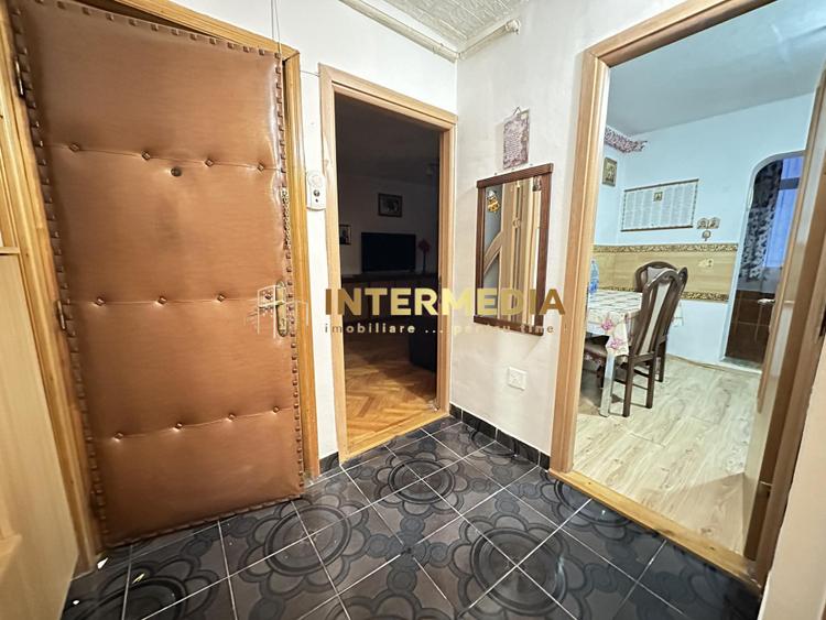 Apartament 3 camere | 68 mp | 2 Bai | Balcon | Pivnita | CETATE Mercur | Mobilat