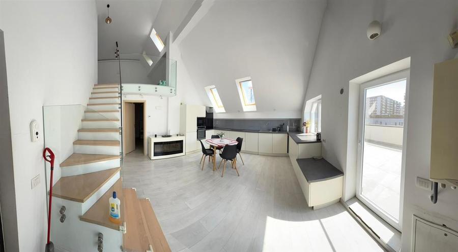 Apartament 3 Camere, Tractorul-Coresi