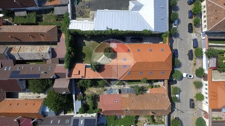 HOTEL Karol | Resedinta istorica, colectie de arta si patrimoniu - 37